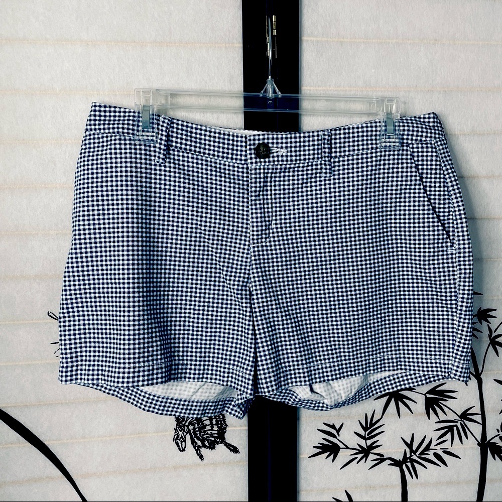 Old Navy Womens Shorts Sz 6 Checkered Blue White Flat Front